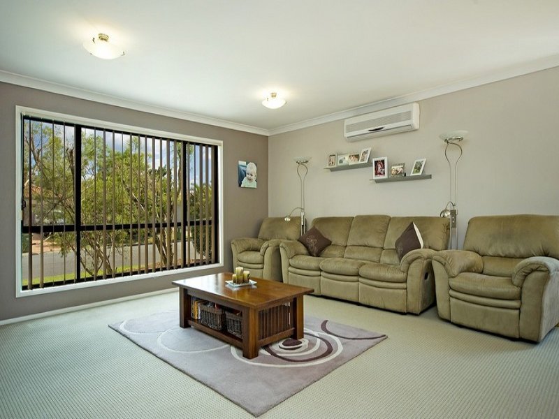 36 Marble Arch Place, Arundel, Qld 4214 Property Details