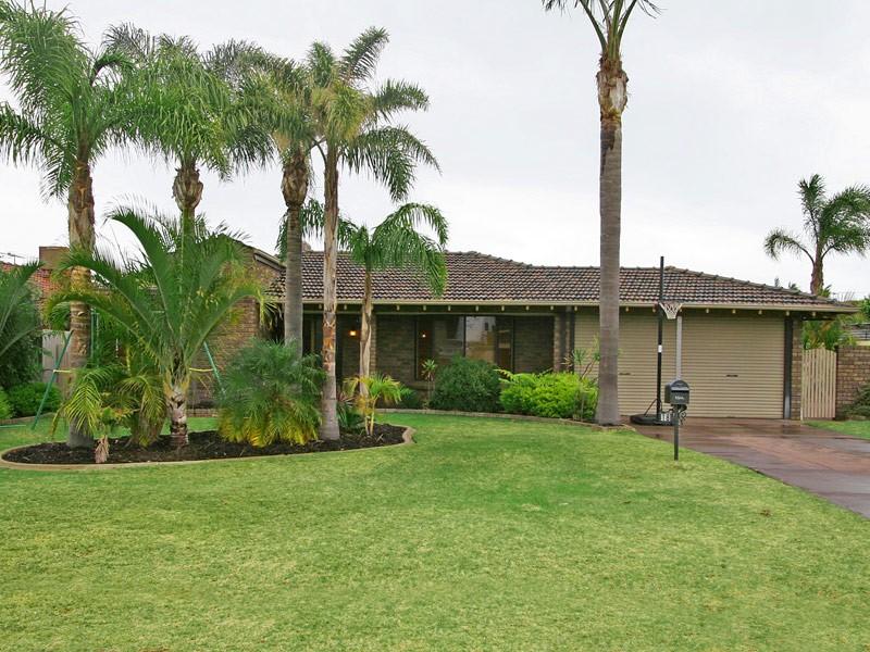 18 Marlowe Place, Munster, WA 6166 Property Details