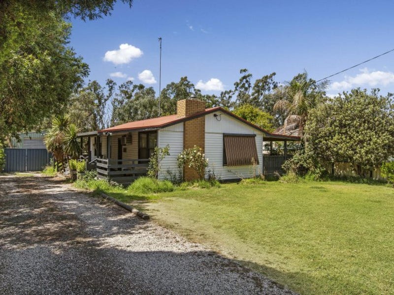 9 Murchison Street, Broadford, VIC 3658