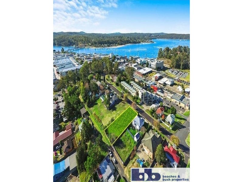 18 Bent Street Batemans Bay Nsw 2536 Realestate Com Au