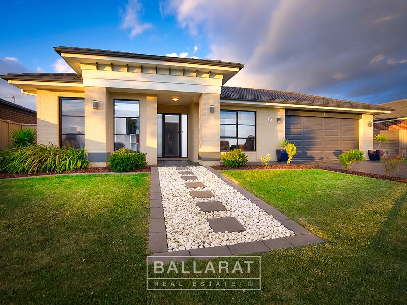 16 Elegante Road, Winter Valley, VIC 3358
