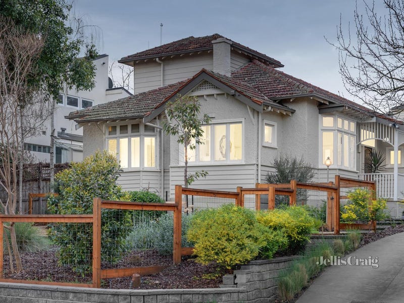 1/21 Hartwell Hill Road, Camberwell, Vic 3124 Property Details