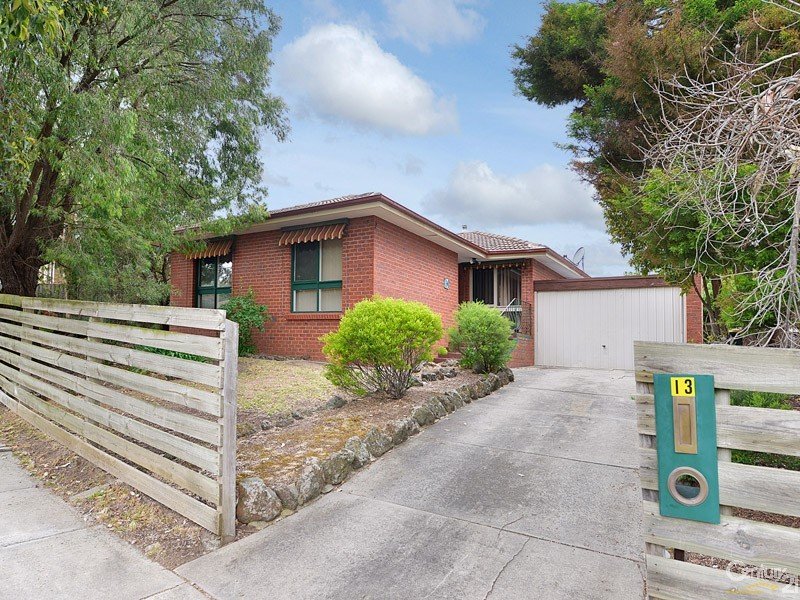 13 Lipton Drive, Frankston, Vic 3199 Property Details