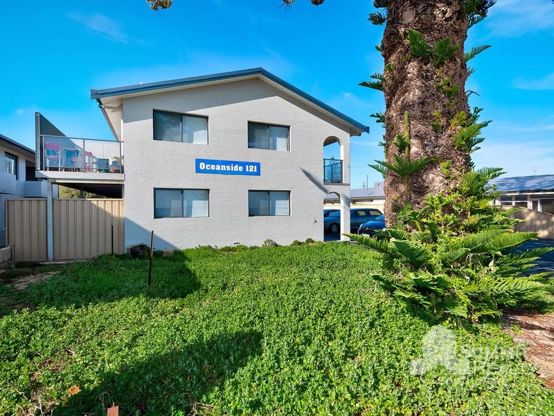 2/121 Ocean Drive, Bunbury, WA 6230 Unit for Sale