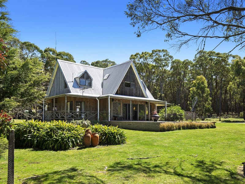 206 Yankee Flat Road, Navigators, Vic 3352 Property Details