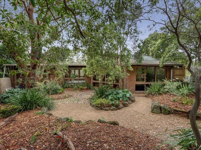 14 Houghton Road, Warrandyte, Vic 3113 Property Details