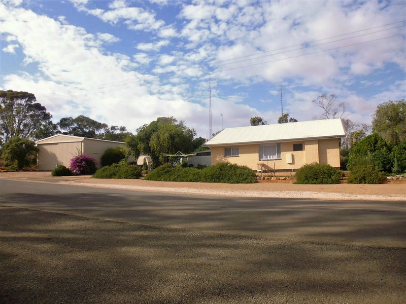15 Barr Street, Redhill, SA 5521
