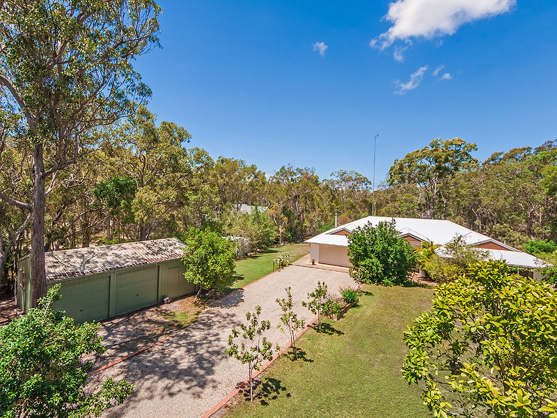 8 Lakeside Drive, Cooroibah, Qld 4565