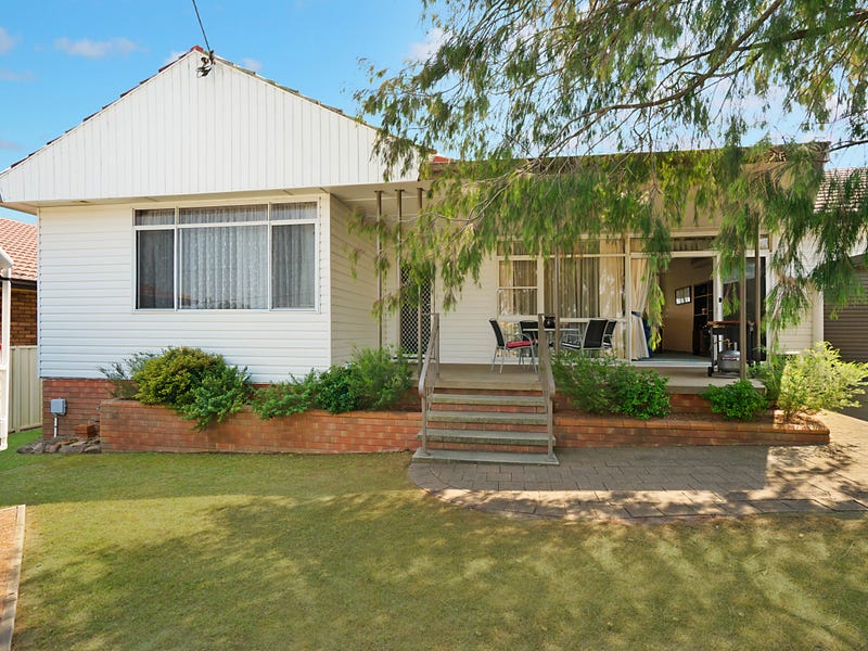 24 Glover Street, East Maitland, NSW 2323