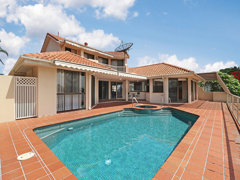 80 Oceanic Drive, Mermaid Waters, Qld 4218