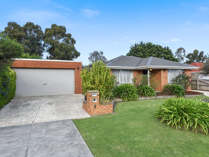 4 Pioneer Court, Berwick, VIC 3806 - realestate.com.au