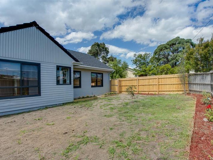 1/24 Eramosa Road West, Somerville, Vic 3912 Property Details