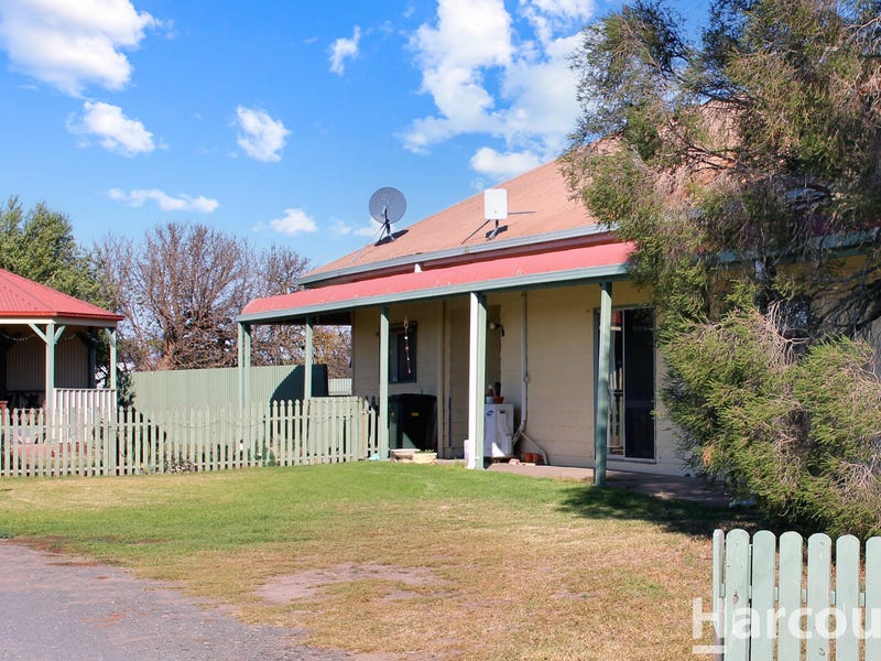 24 Riverside Road, Horsham, Vic 3400 House for Sale