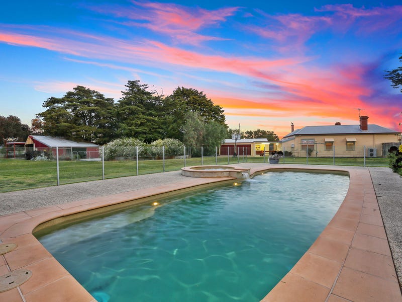 30 Hicks Street, Lara, Vic 3212 Property Details