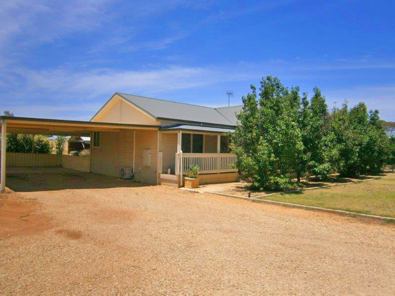 53 Pope Road, Waikerie, SA 5330