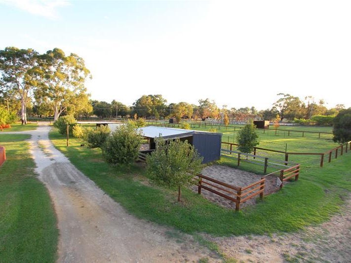 98 Park Street, Henley Brook, WA 6055