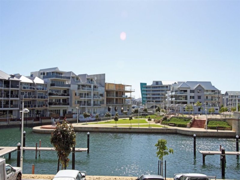 1/23 Galileo Loop, Mandurah, WA 6210 Property Details