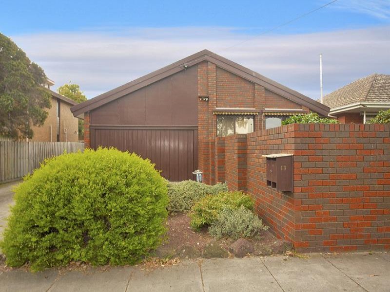 1/13 Hartley Avenue, Caulfield, Vic 3162 Property Details