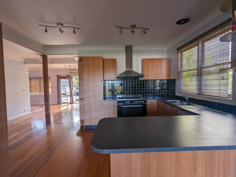 22 Mcmahons Road, Coburg North, VIC 3058