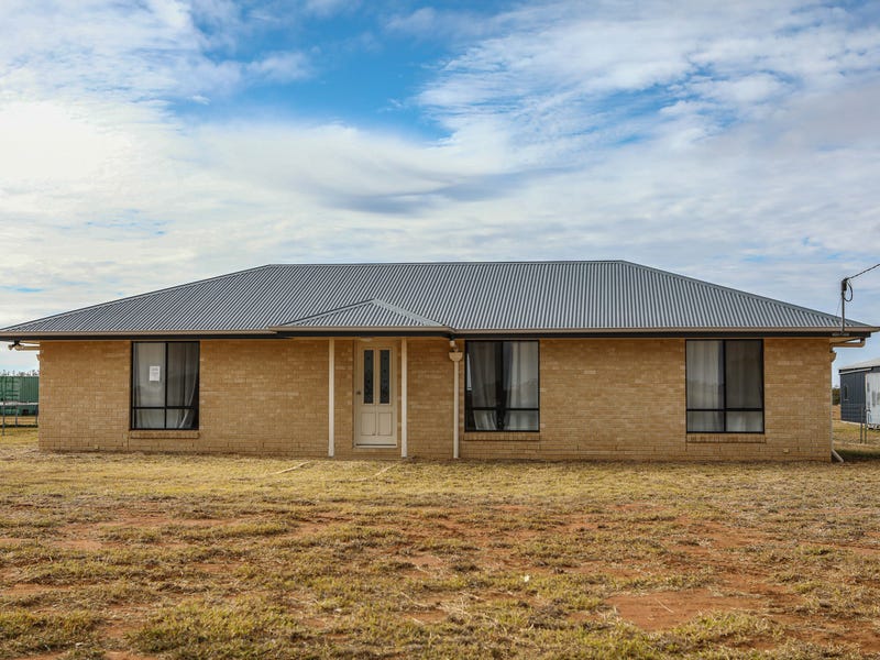 74 WALLUMBILLA NORTH ROAD, Wallumbilla, Qld 4428 Property Details