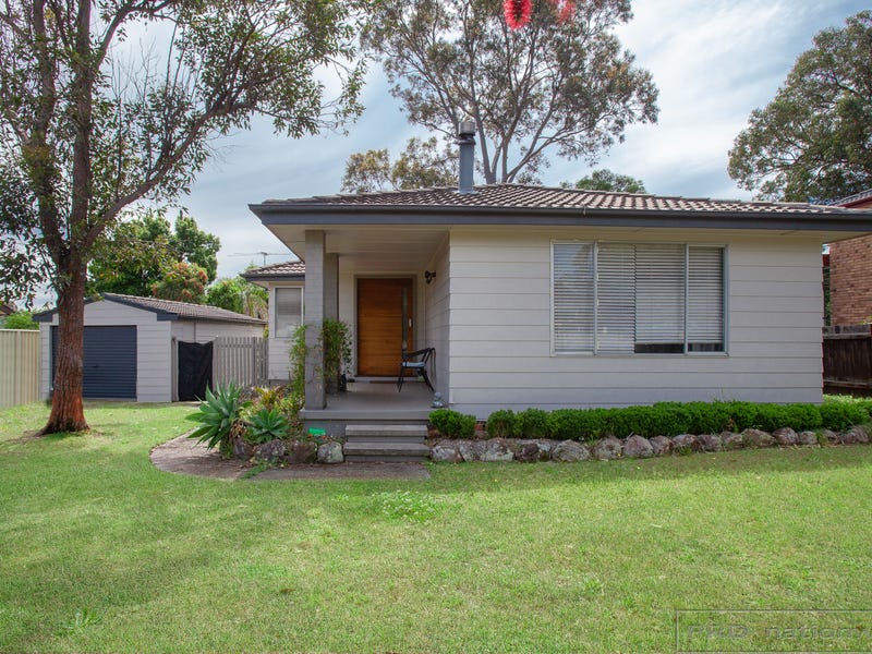 16 Chelmsford Drive, Metford, NSW 2323