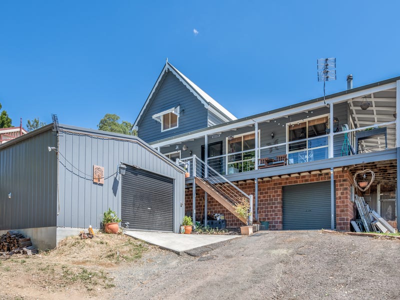 24 Abbott Lane, Dungog, NSW 2420