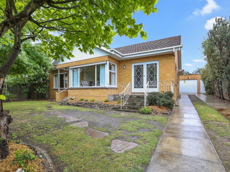 232 Mt Pleasant Road, Highton, Vic 3216 Property Details