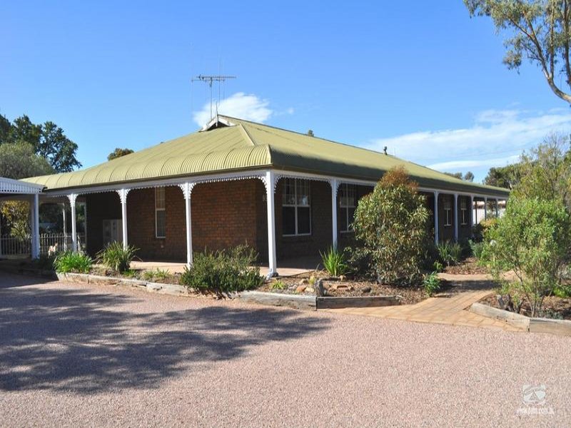 95 Mcconnal Road, Stirling North, SA 5710