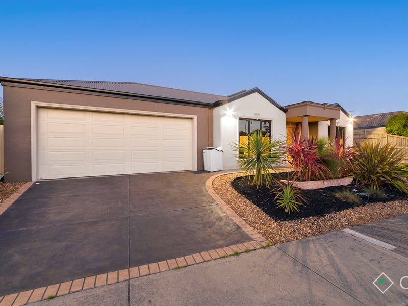 46 Brookland Greens Boulevard, Cranbourne, Vic 3977 Property Details