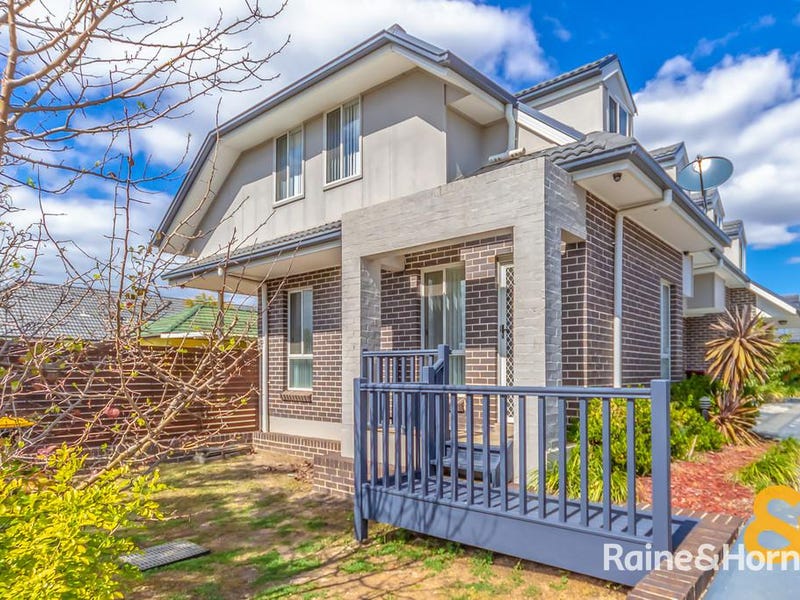 1/10 Morris Street, St Marys, NSW 2760