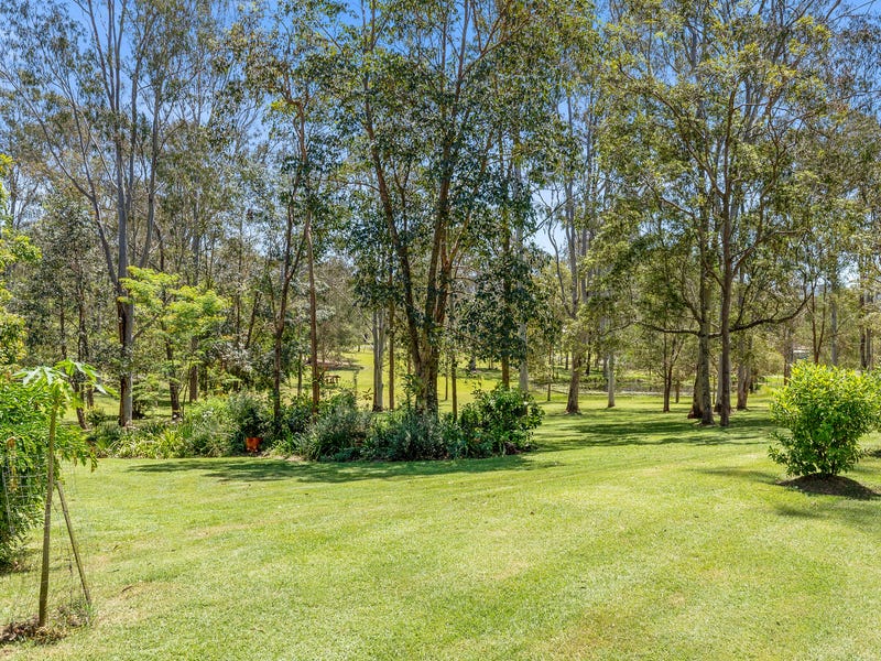 9 Roxburgh Road, Wights Mountain, Qld 4520 House for Sale