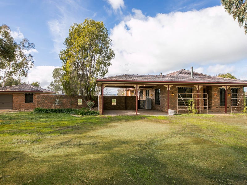 33 Third Avenue, Henty, NSW 2658 Property Details
