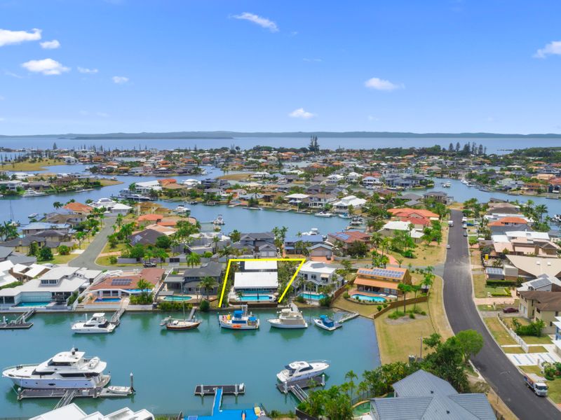 5 Captains Court, Raby Bay, Qld 4163 House for Sale