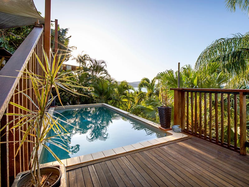 21 Woodwark Crescent, Cannonvale, Qld 4802 House for Sale