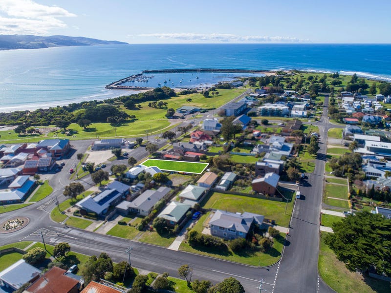 33 Nelson Street, Apollo Bay, VIC 3233