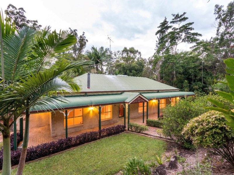 7 Stirling Court, Bonogin, QLD 4213