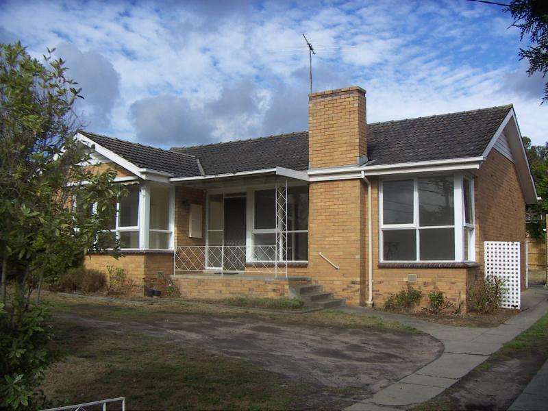 213 Lawrence Road, Mount Waverley, VIC 3149