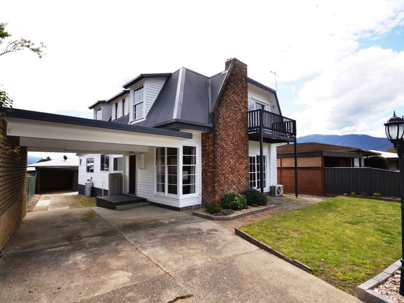 79 Lakeside Avenue, Mount Beauty, VIC 3699