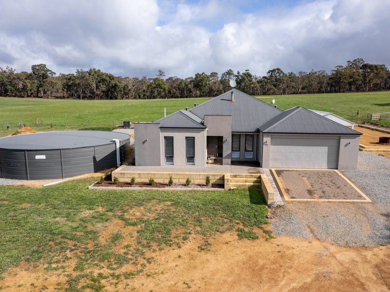 Real Estate & Property for Sale in Wandering, WA 6308