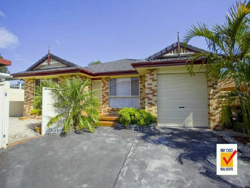 2/43 Wentworth Street, Oak Flats, NSW 2529