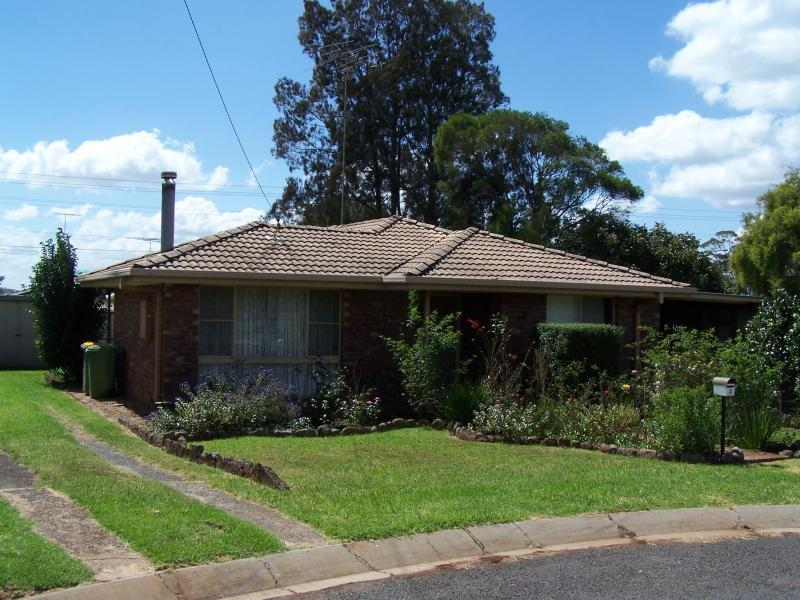 3 Belcher Drive, Glenvale, QLD 4350