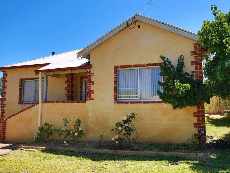 11 Hill Street, Corrigin, WA 6375 Property Details