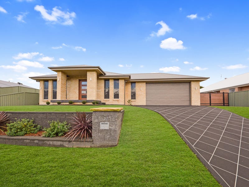 4 Bedroom Properties for Rent in Maitland, NSW 2320