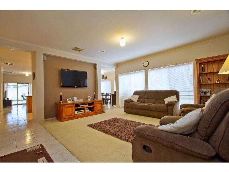 63 Summerfield Drive, Summerfields Estate, Mornington, Vic 3931