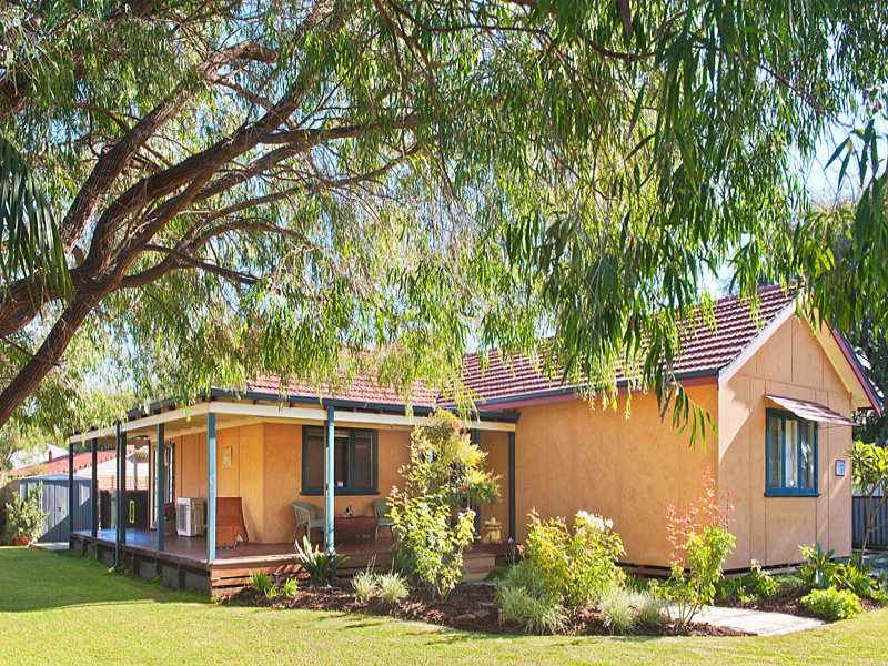 13 Cuthbert Street, Abbey, WA 6280 Property Details