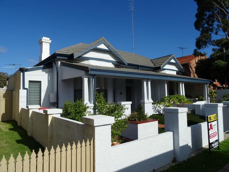 83 Stirling Street, Bunbury, WA 6230 Property Details