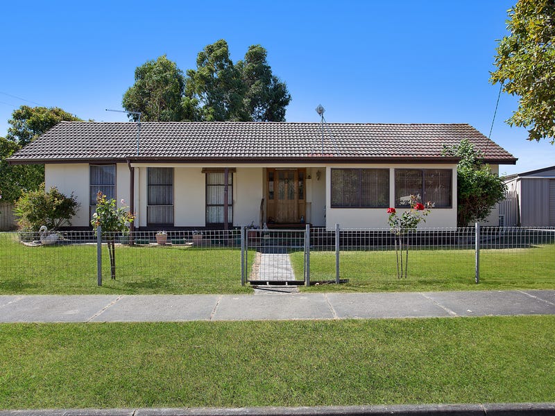 2 Wardoo Street, Simpson, Vic 3266 Property Details