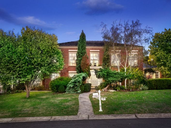 11 Newlands Cres, Doncaster East, VIC 3109