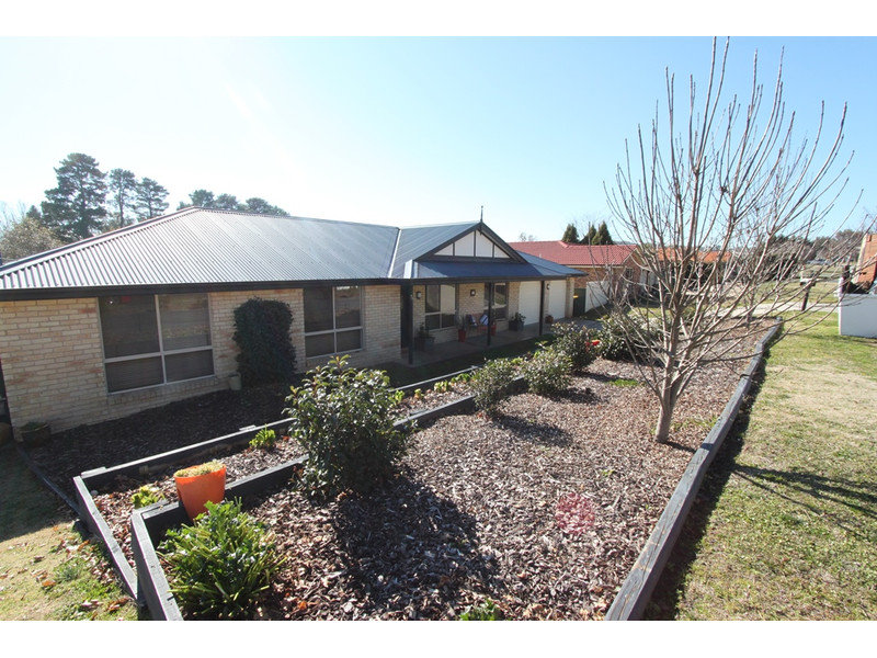 45 Rosemont Avenue, Kelso, NSW 2795 Property Details