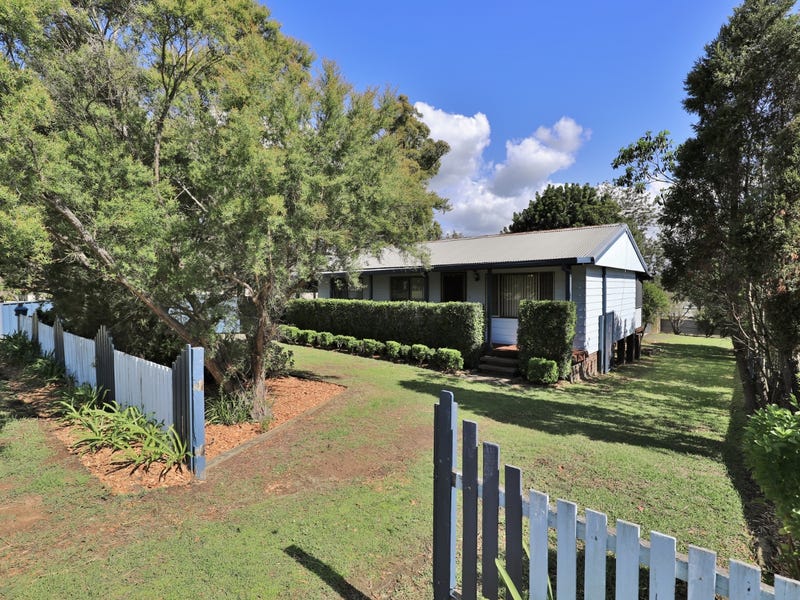 18 Branxton Street, Greta, NSW 2334